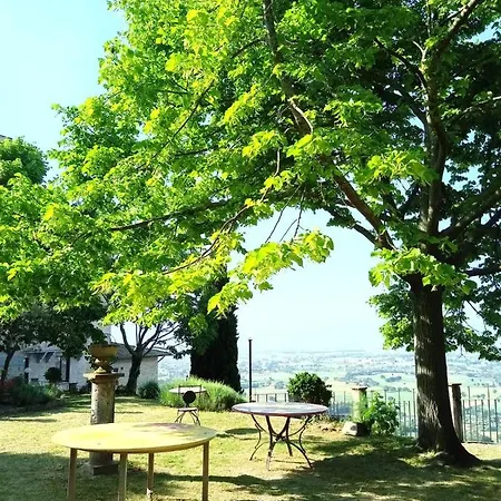 Residenza Messer Pajola アッシジ